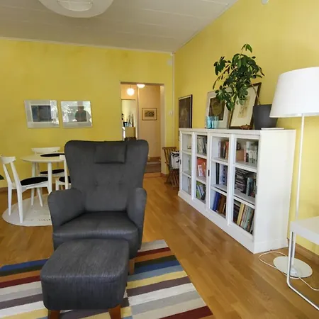 Peaceful And Beautiful Near Railwaystation And Centre Apartment Hämeenlinna