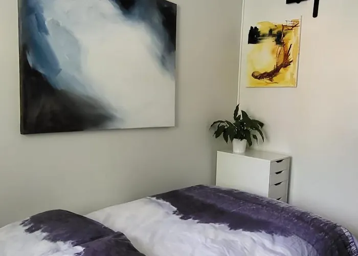 Peaceful And Beautiful Near Railwaystation And Centre Apartamento *